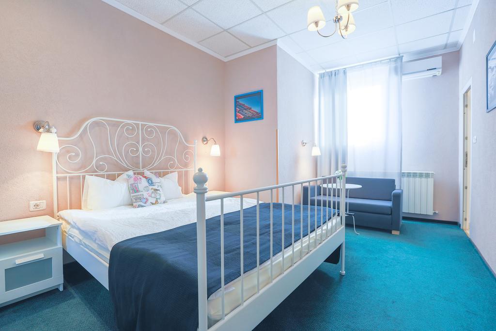 Artmotel & Bistro Haţeg Chambre photo