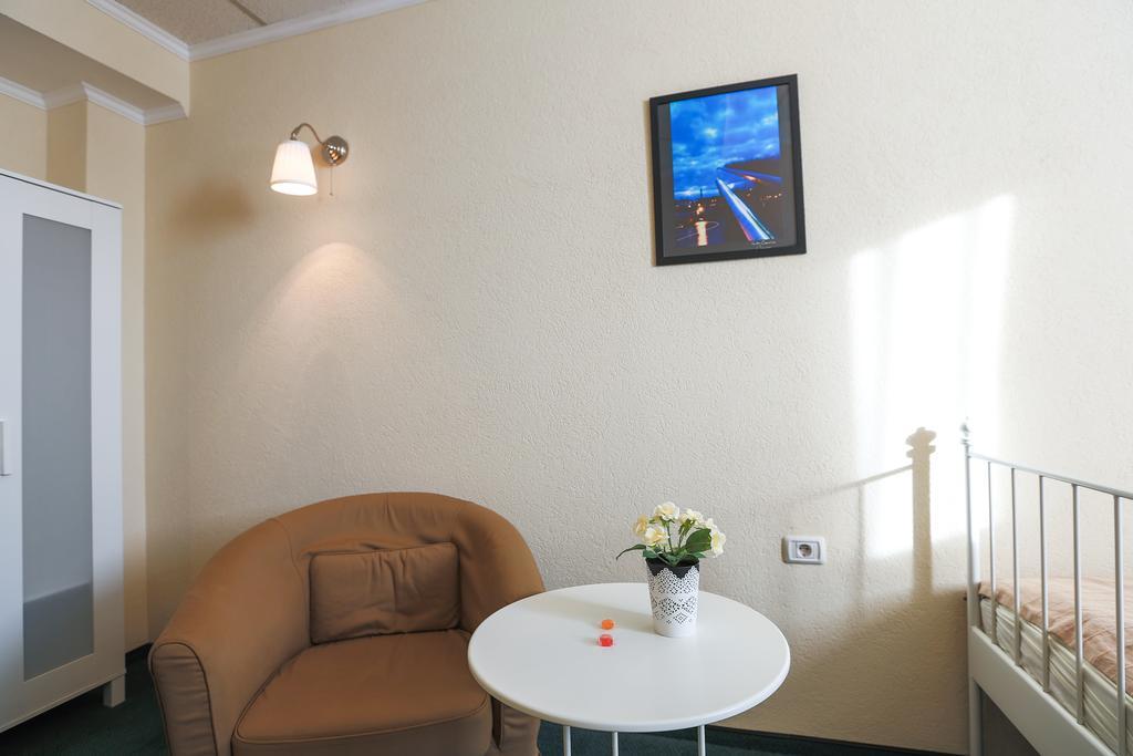 Artmotel & Bistro Haţeg Chambre photo